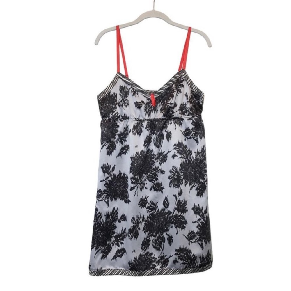 Gilligan & O'Malley Women's Sleeveless Slip Sleepwear Gown in Gray/Black